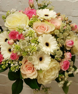 Fleurs-amanda-weybridge-Surrey-bouquets-Eden