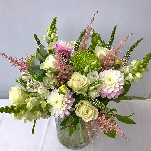 Fleurs-amanda-Surrey-Wedding Flower-bouquets